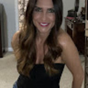 Meet your Posher, Stacy